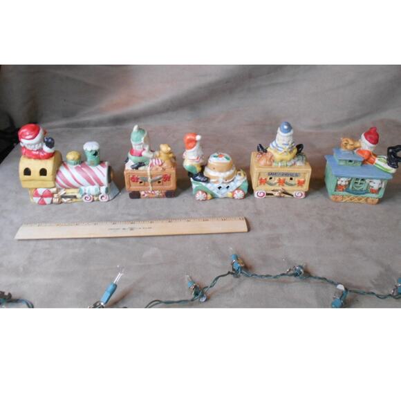 Vintage Santa Express Ceramic Train w/Lights Christmas Village 5 PC Please READ - Picture 5 of 12